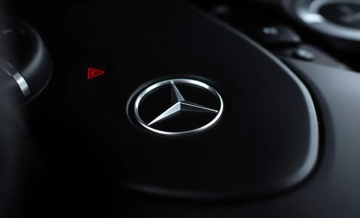 Signs Your Vehicle Needs A Mercedes B0 Service