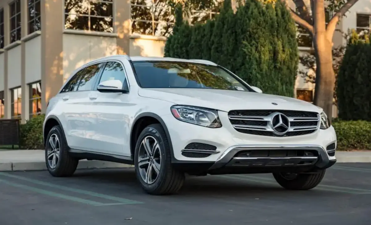 Mercedes-Benz Earns IIHS and NHTSA Top Safety Honors