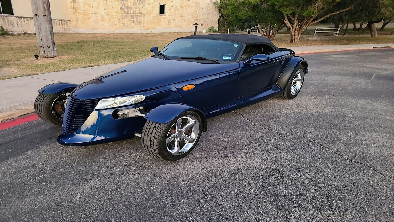 Plymouth Prowler - The Confusing Hot Rod